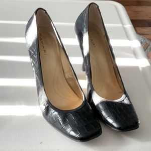 Tahari Leather Heels 7 1/2